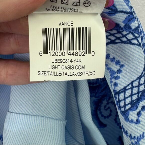 BCBGMaxAzria Vance Romper in Light Oasis Combo XS - Picture 6 of 6